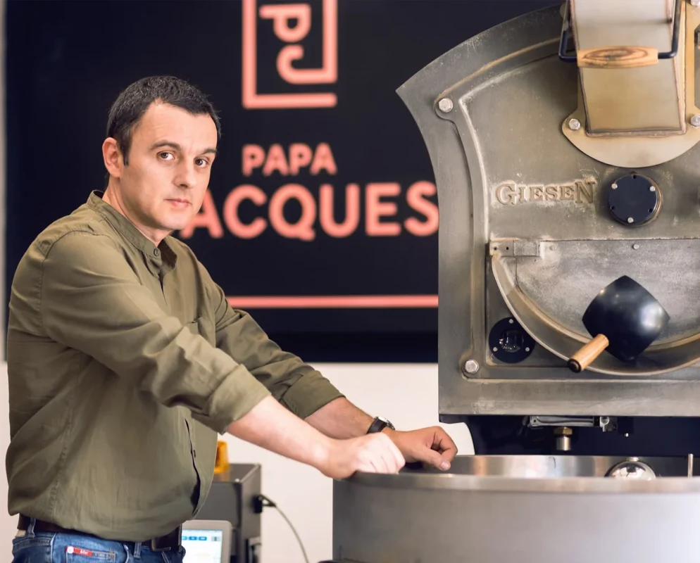 Radu Ioan Mânea cu Giesen W15, Papa Jacques, București